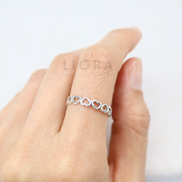 Heart Band Ring