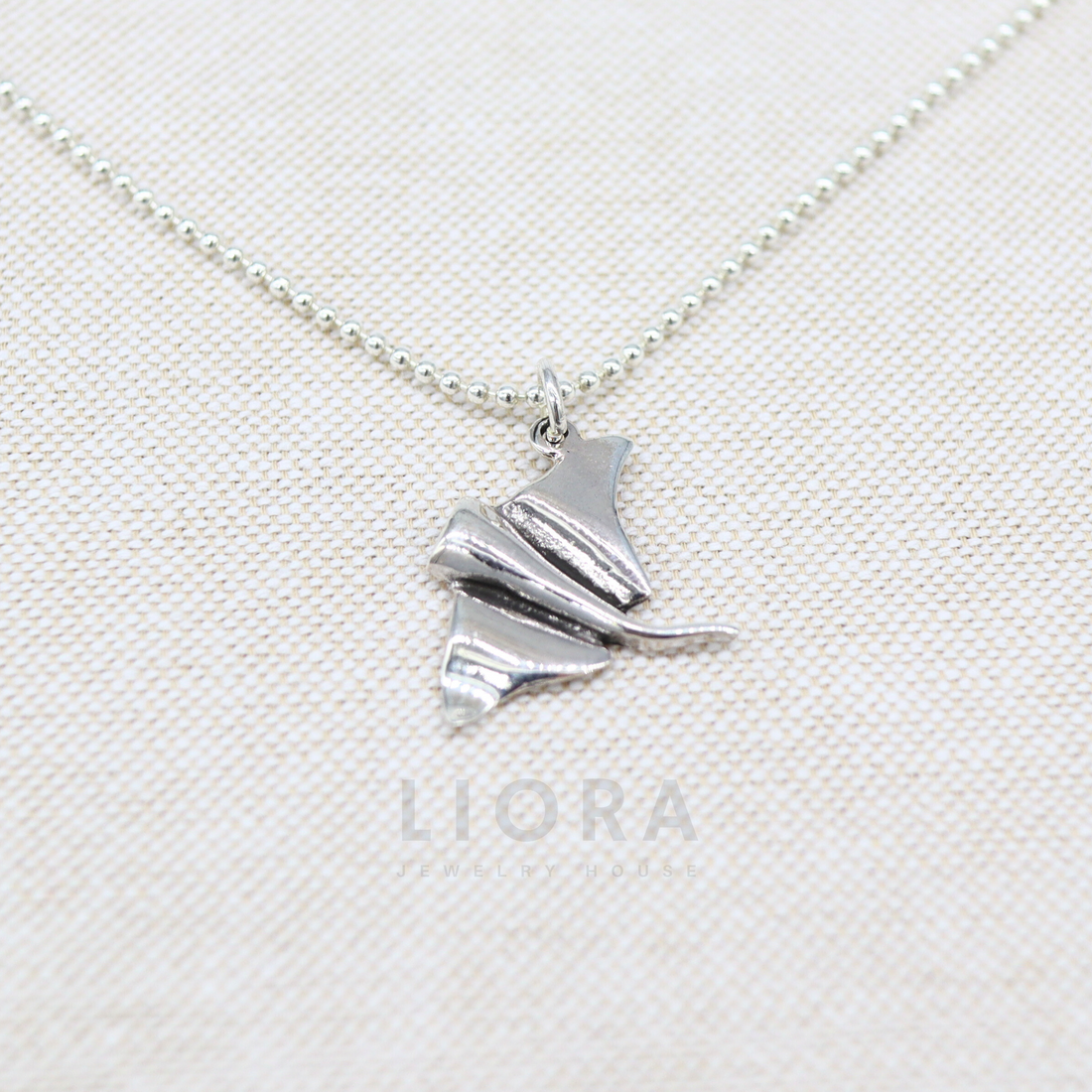 Mantra Ray Pendant