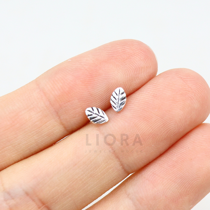 Leaf Stud Earrings