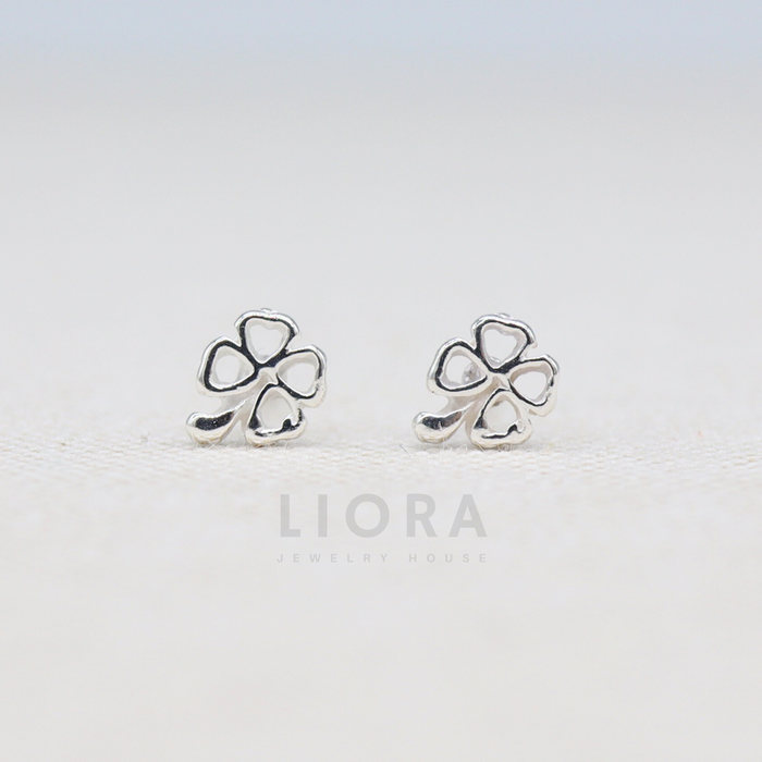 Clover Stud Earrings