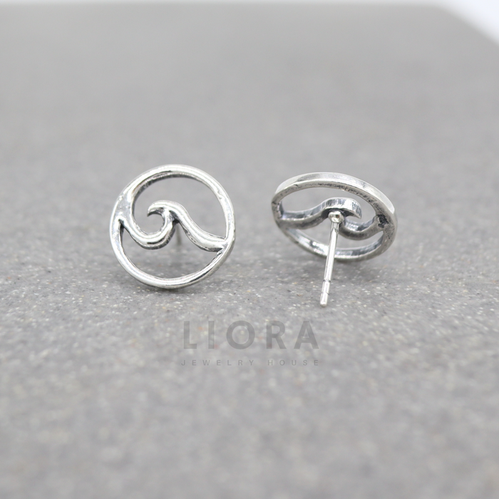 Circle Wave Stud Earrings