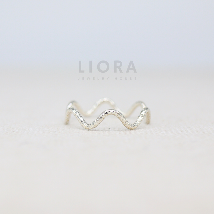 Zigzag Ring, Diamond Cut Ring