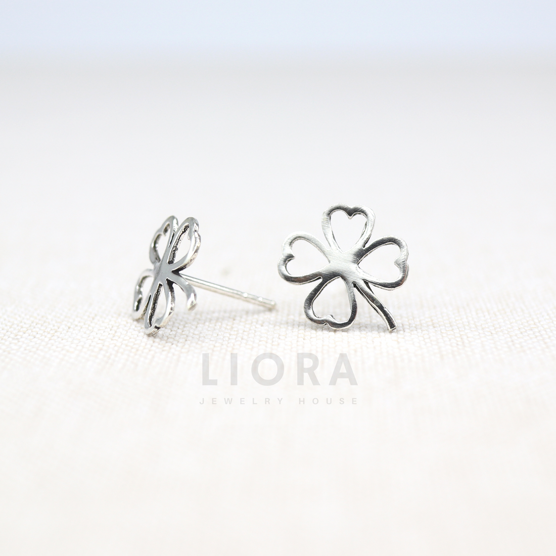 Clover leaf Stud Earrings