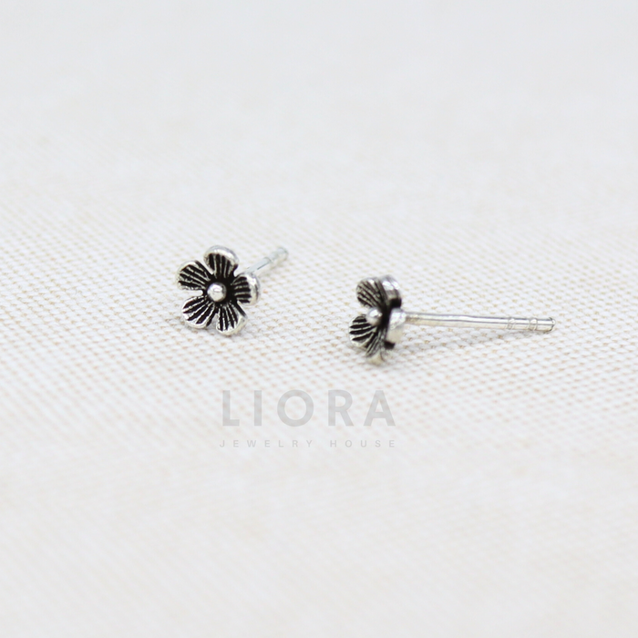 Flower Stud Earrings