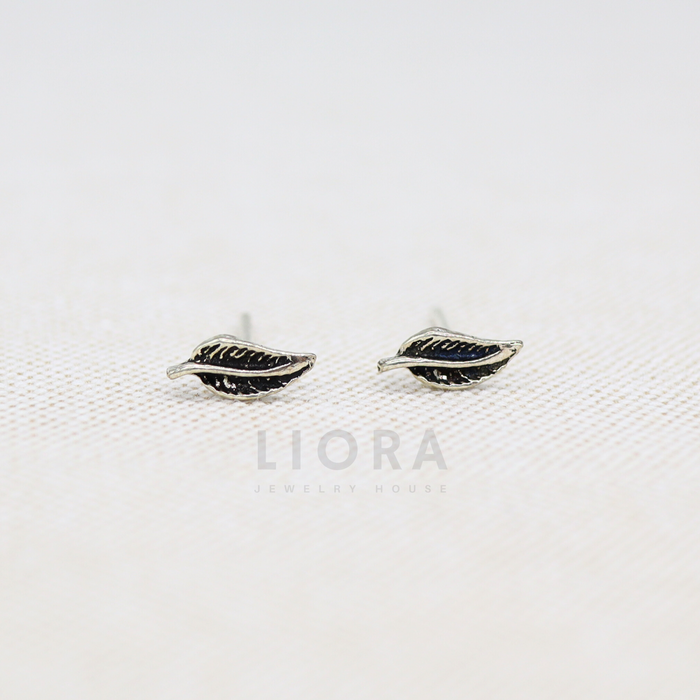 Leaf Stud Earrings