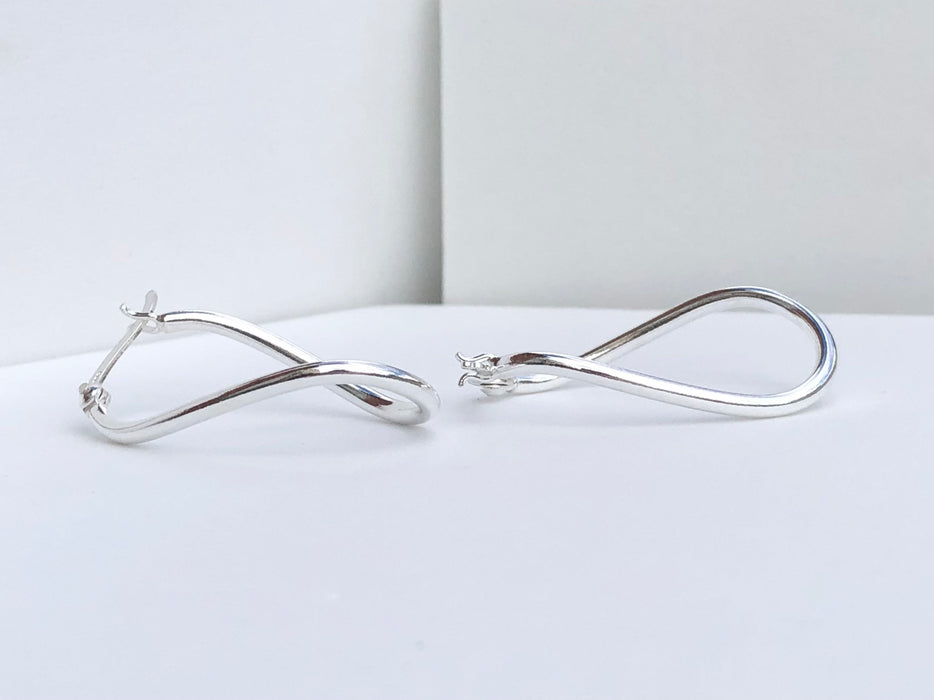 Twisted Hoop Earrings