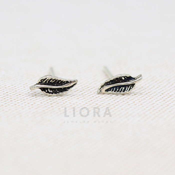 Leaf Stud Earrings